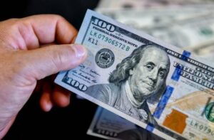 سعر الدولار اليوم 
