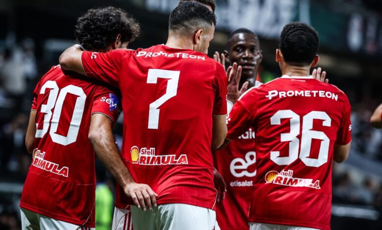 نجم الأهلي السابق يطالب اتحاد الكرة بحماية هذا اللاعب من الإهانات في السوبر المصري