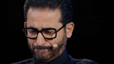 الفنان أحمد حلمي وزوجته منى زكي وشقيقته سالي حلمي تطلب الدعاء لوالدتها - مصر مباشر.